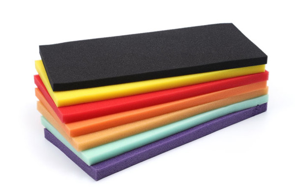 15 Masalah lan Alasan sing Sering Ditemokake ing Produksi Foam PU sing Fleksibel